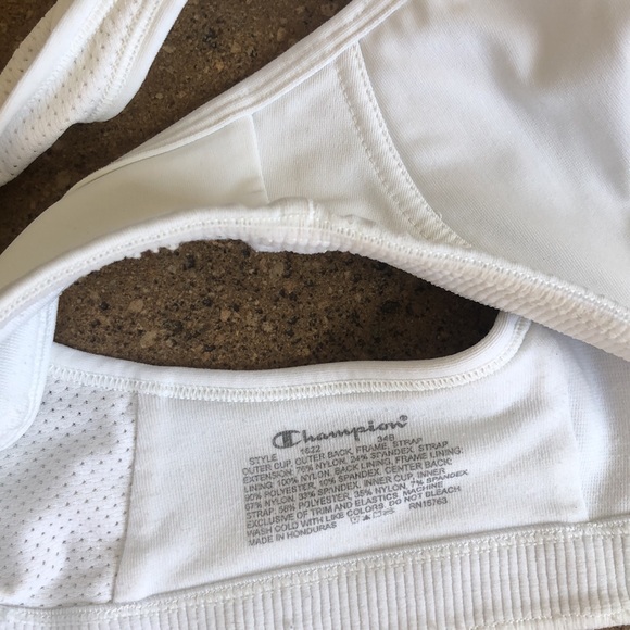 Perfect vintage white Champion sports bra - Picture 4 of 4